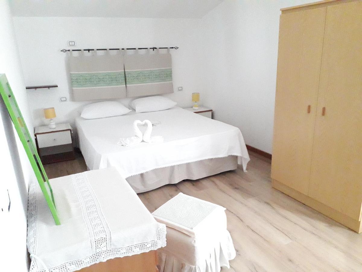 B&B I Limoni Sorso Eksteriør bilde